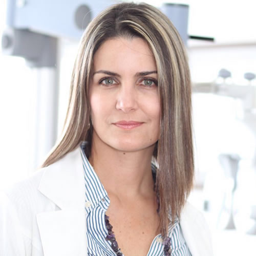 Dra. Claudia Acosta Cadavid